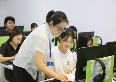 深圳学乐佳学校环境