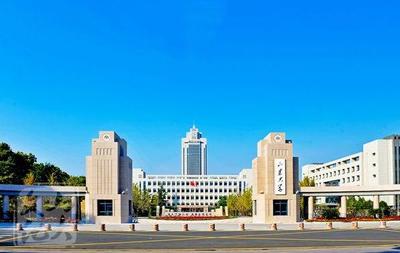 学校实景