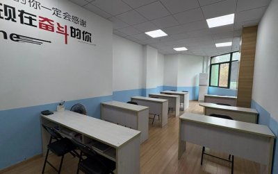 学校实景