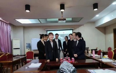 学校实景