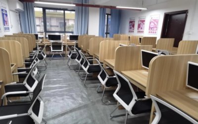 学校实景