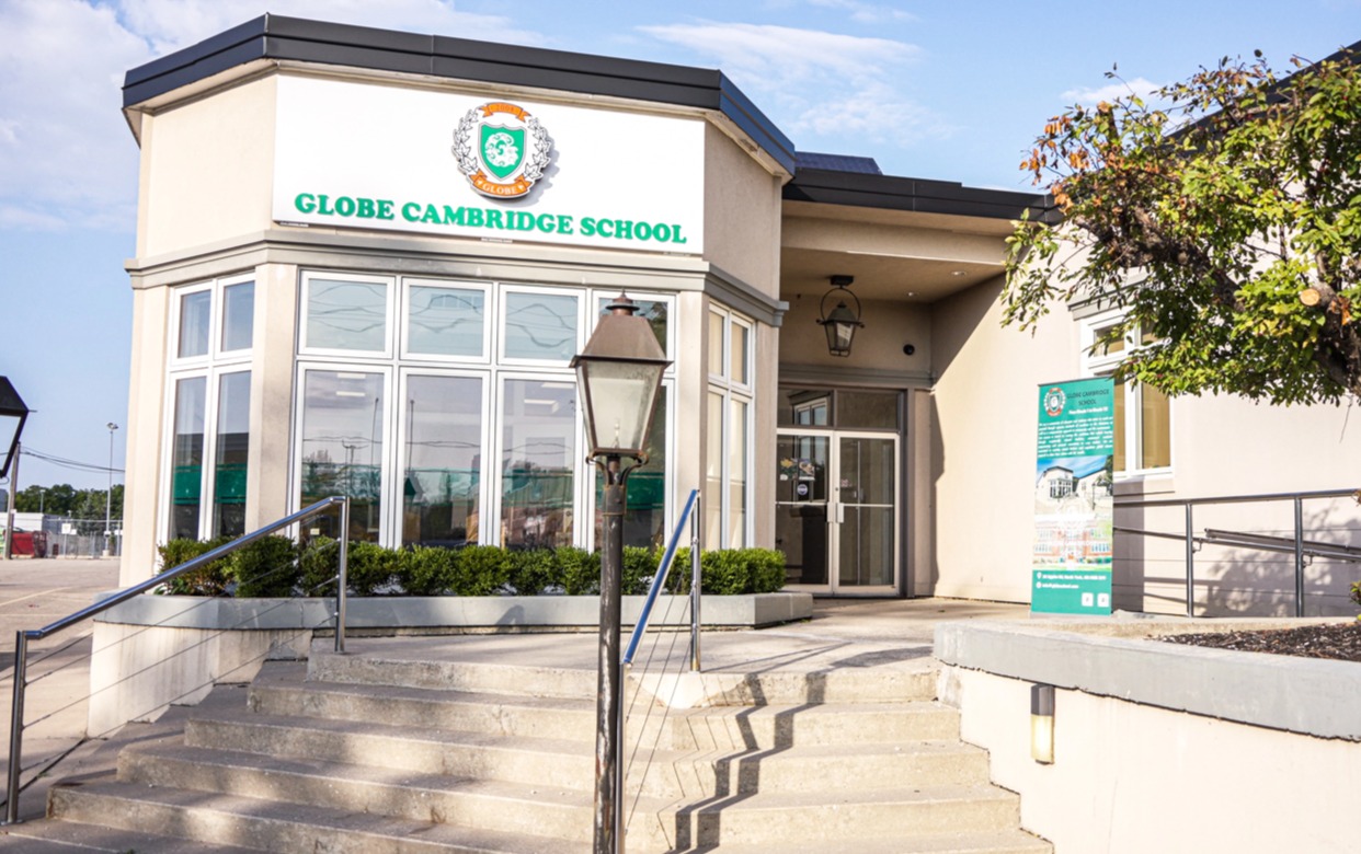 Globe Cambridge School